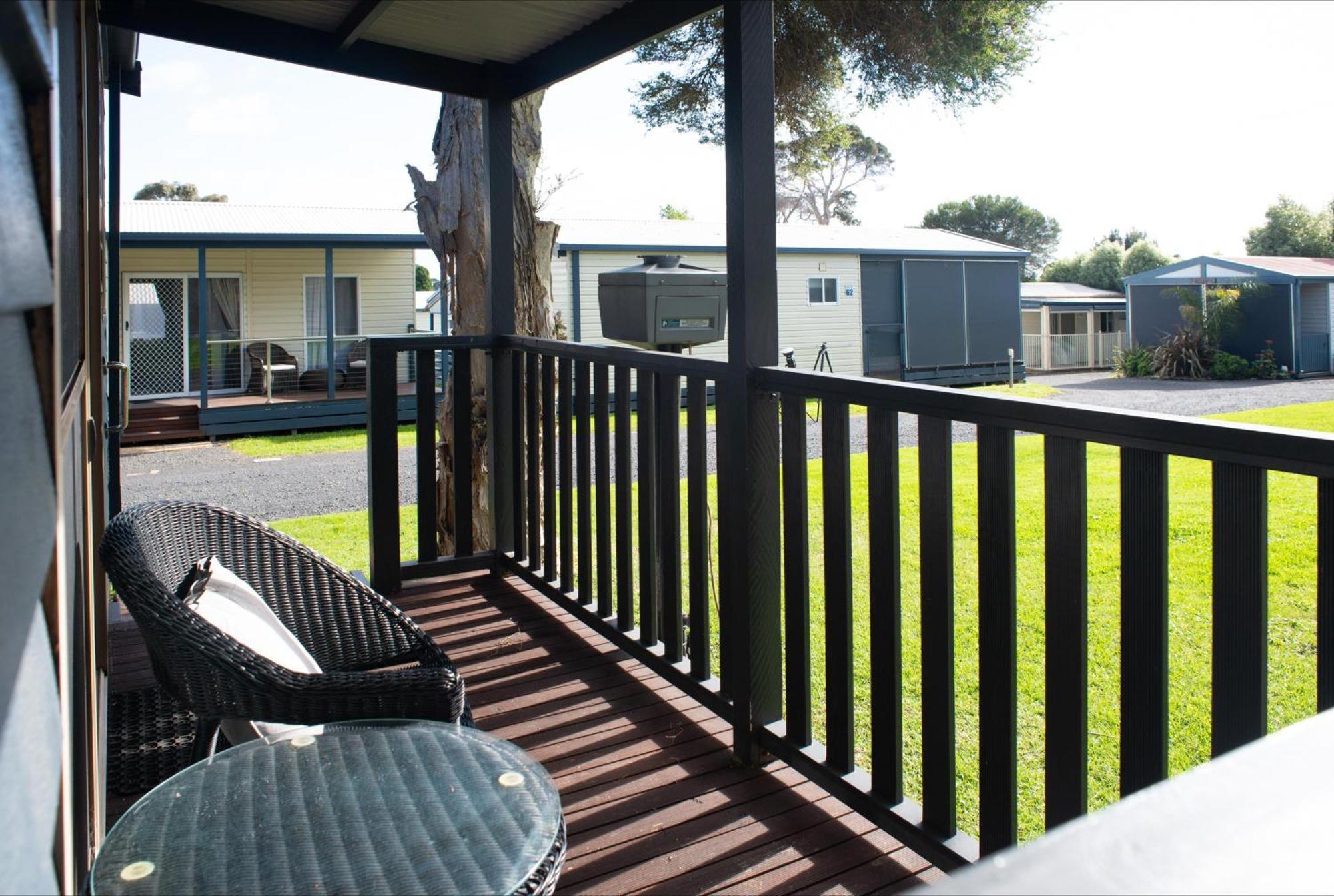 Amaroo Park Motel Cowes Exterior photo