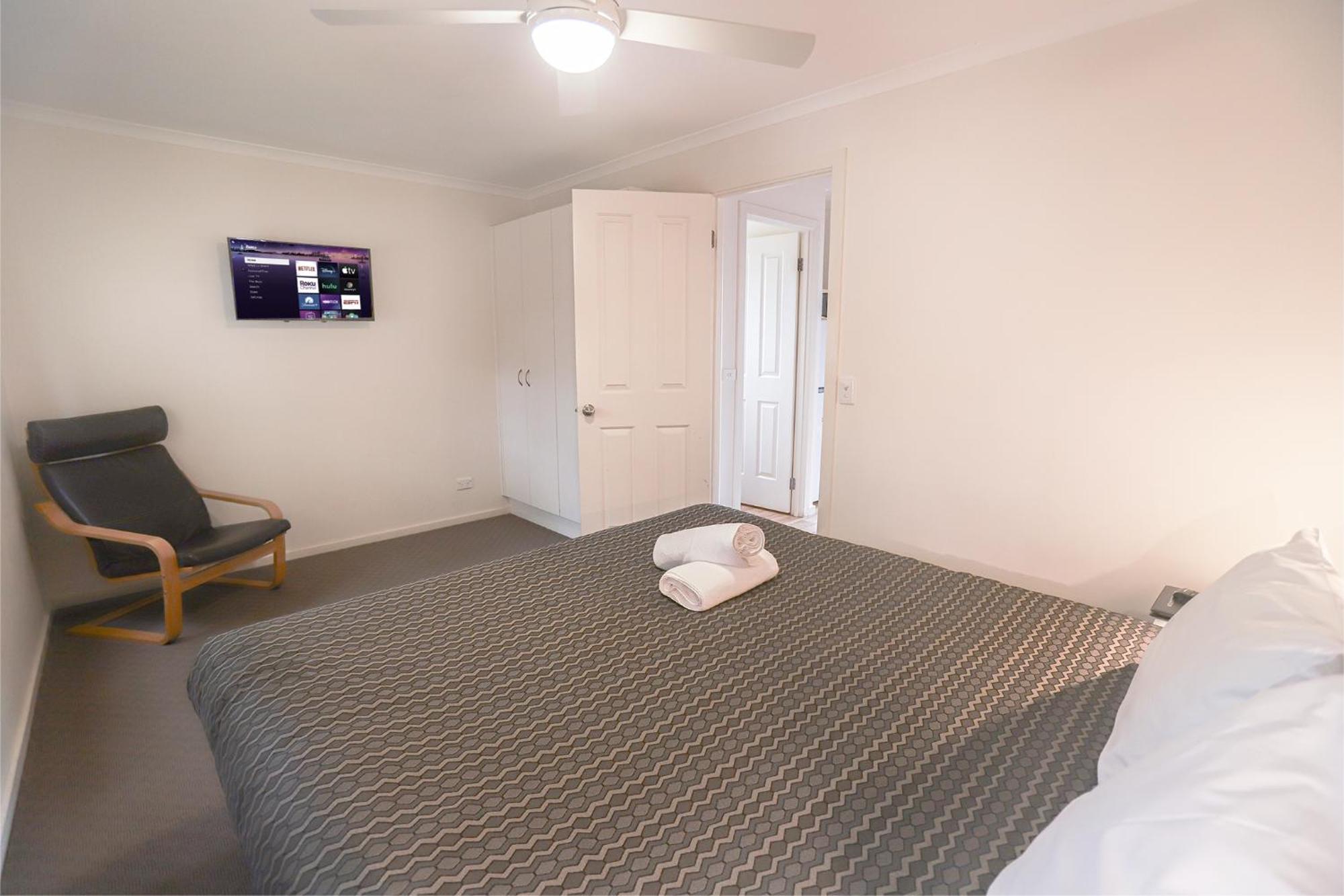 Amaroo Park Motel Cowes Exterior photo