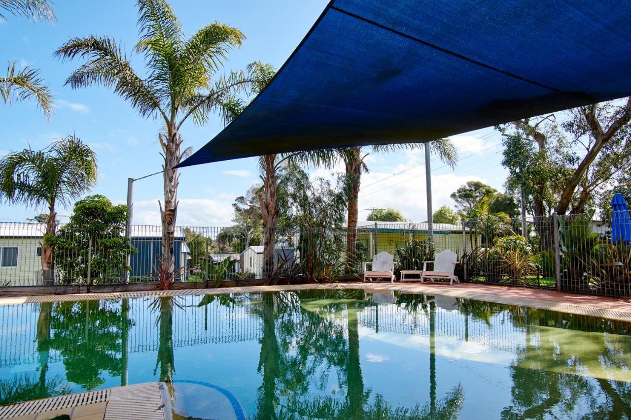 Amaroo Park Motel Cowes Exterior photo